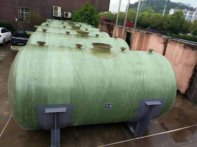 烏魯木齊玻璃鋼儲(chǔ)罐價(jià)格是多少?影響玻璃鋼儲(chǔ)罐費(fèi)用報(bào)價(jià)因素有哪些?